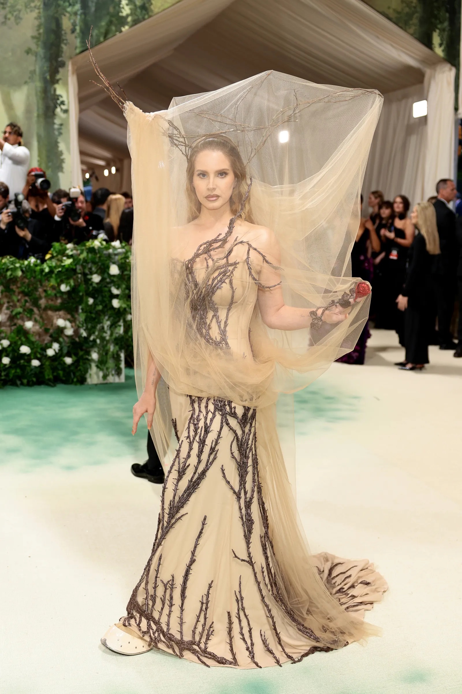 Met Gala 2024: Οι best dressed celebrities στο κόκκινο χαλί-8