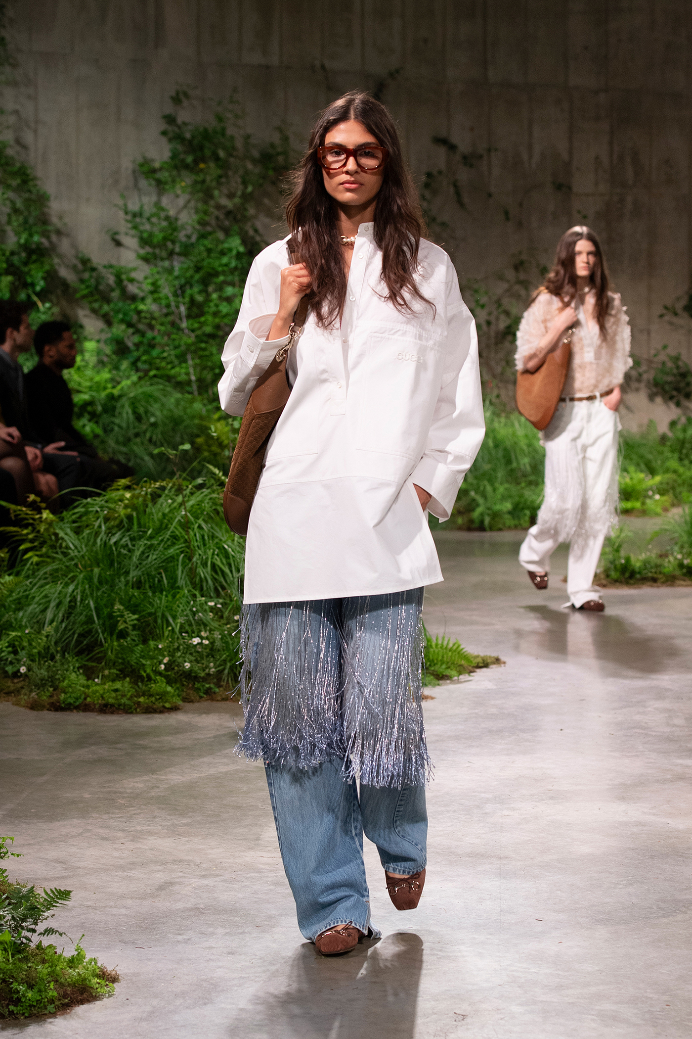 Gucci Cruise 2025: Επιστροφή στο Λονδίνο-16