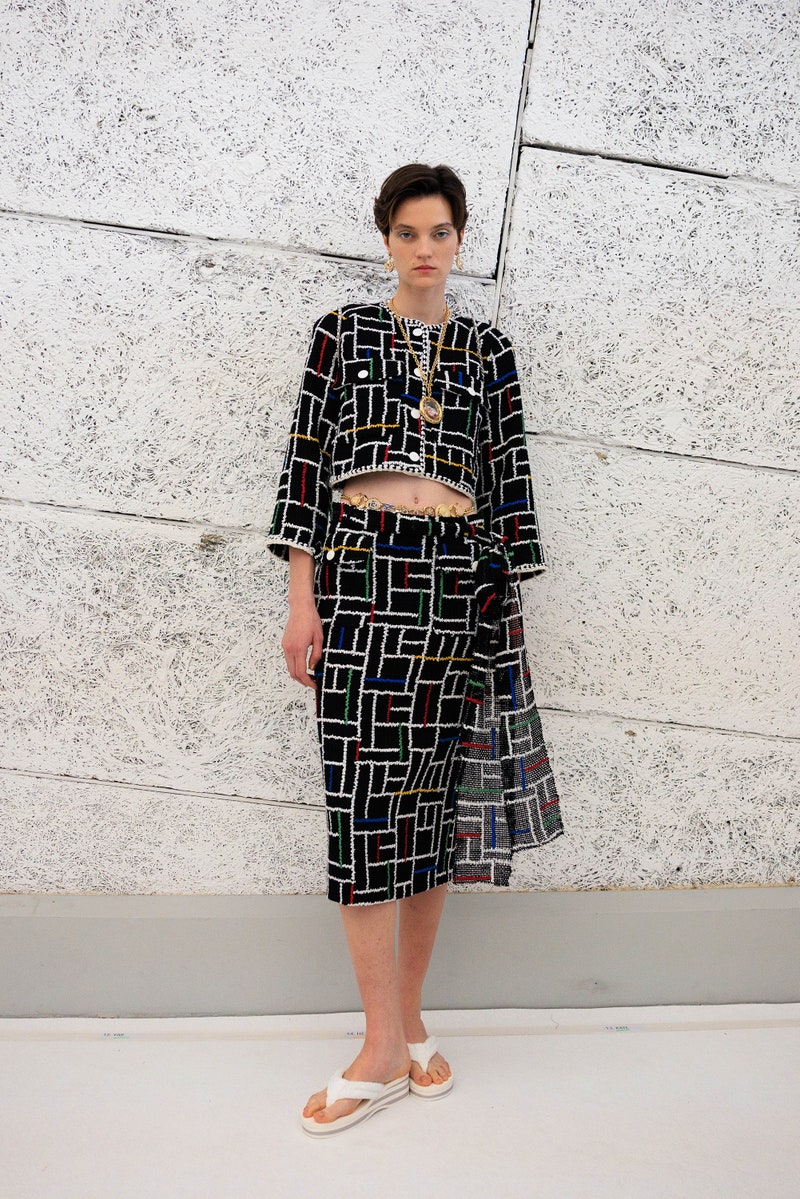 Chanel Cruise 2024/25: Απόβαση στη Μασσαλία-17