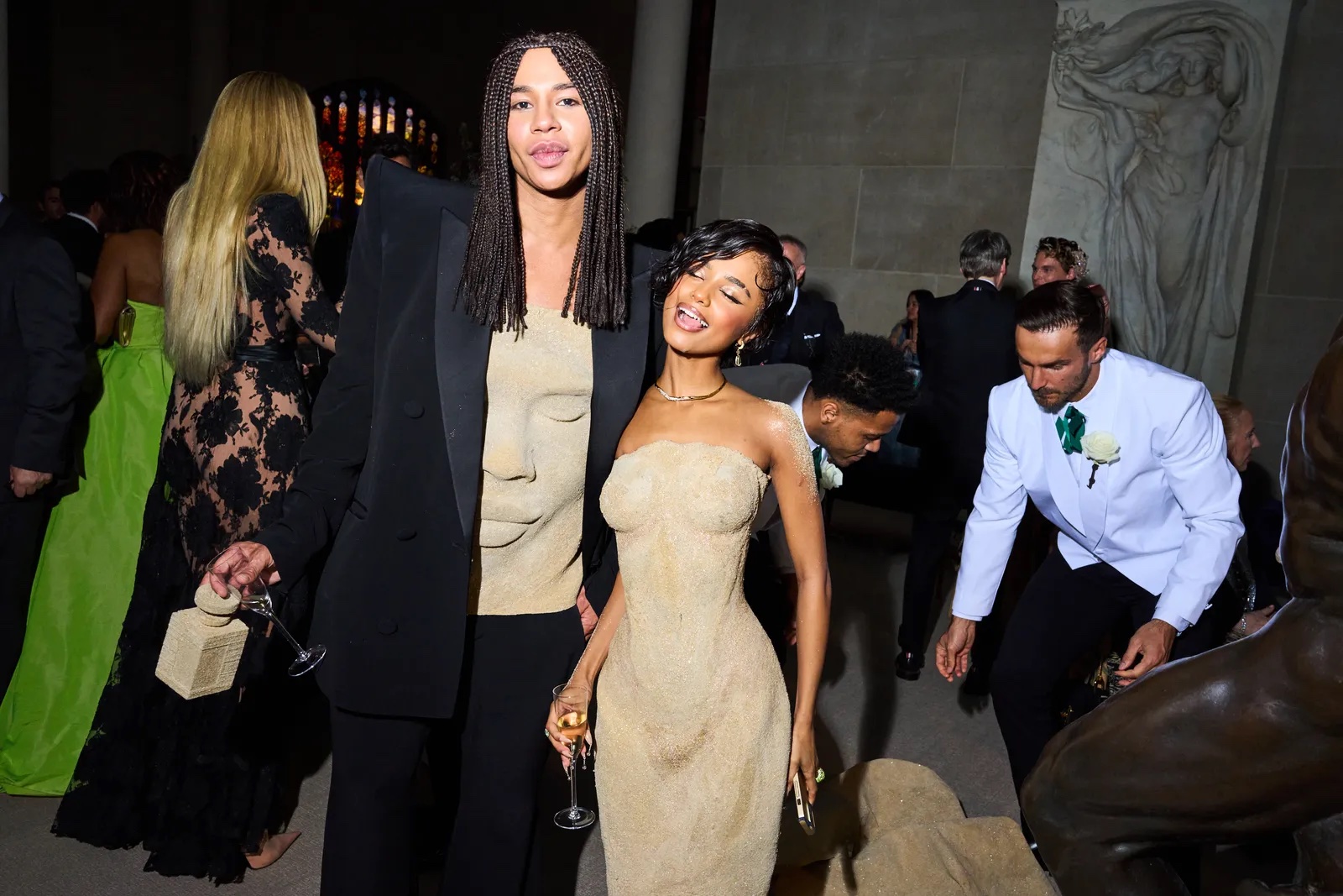 Met Gala 2024: Τα highlights από τα παρασκήνια της βραδιάς-19