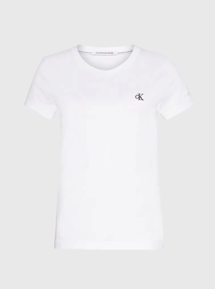 Δεν είναι εύκολο να βρείτε το τέλειο λευκό T-shirt: Ο οδηγός της Vogue για κάθε στυλ-1