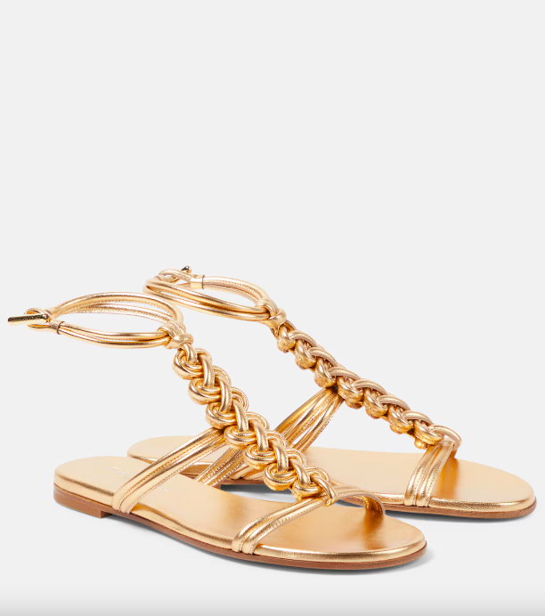 6 σανδάλια με χρώμα για τα καλοκαιρινά look-5
