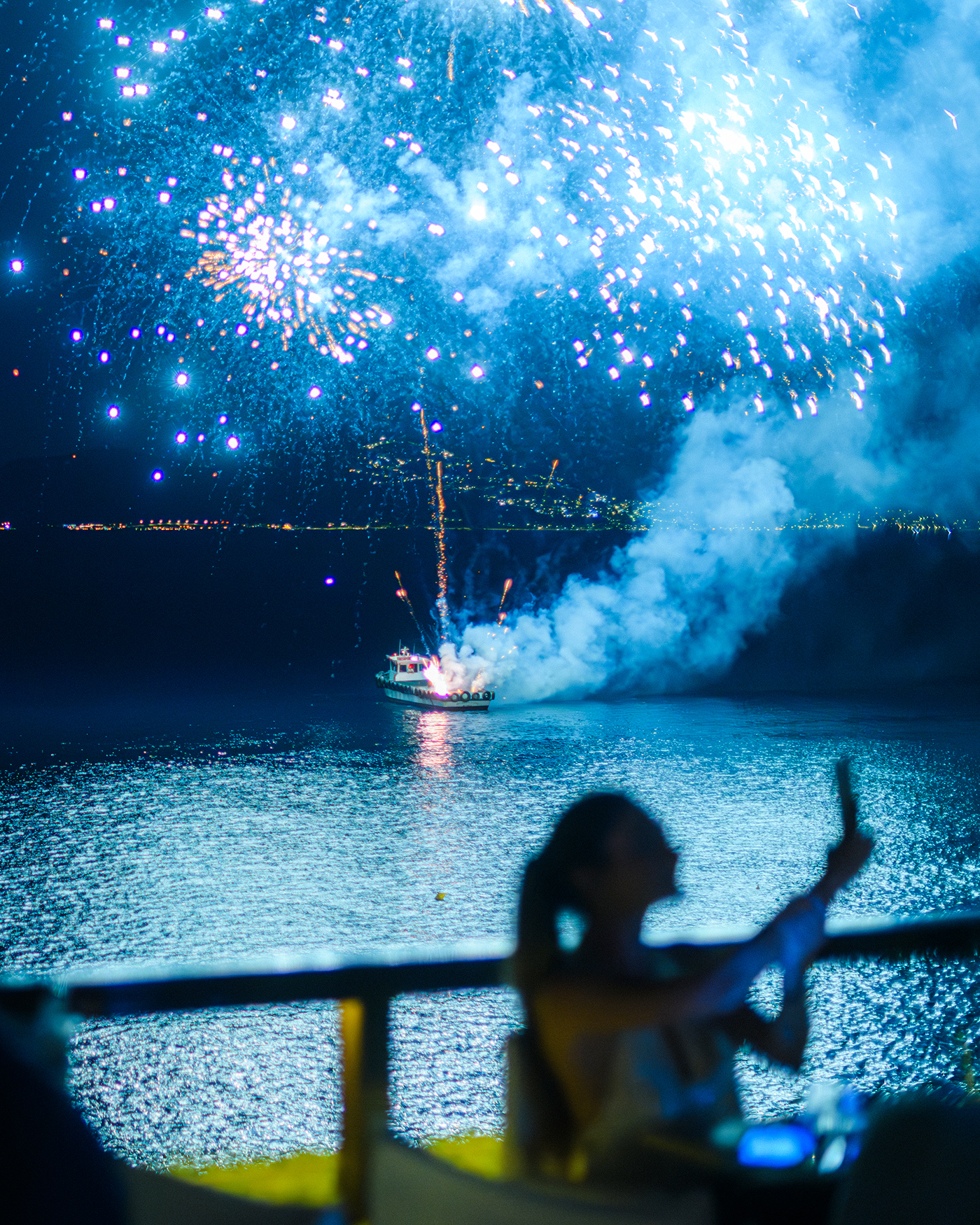 Island: Καλοκαίρι με θέα την Αθηναϊκή Ριβιέρα στο πιο εμβληματικό club restaurant-6