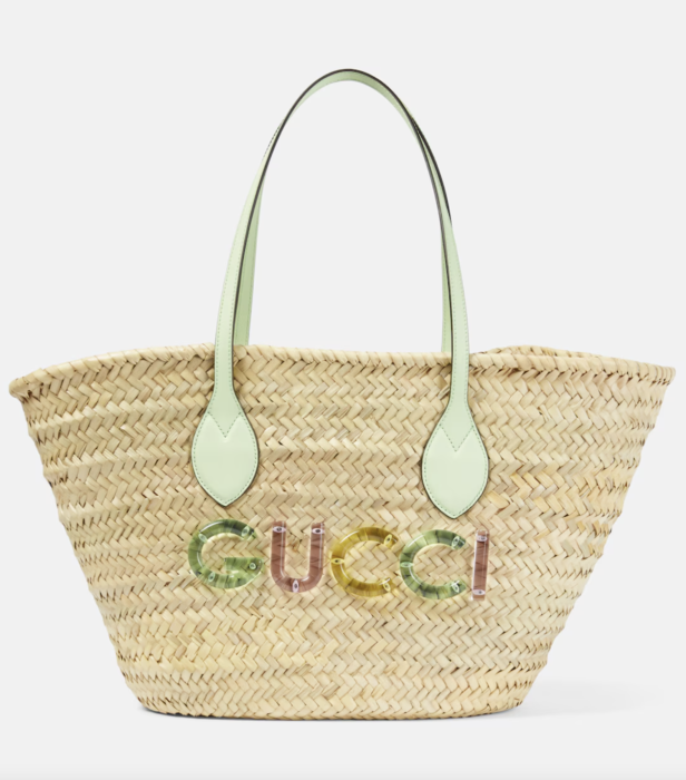 6 beach essentials που θα ορίσουν τις stylish εμφανίσεις στην παραλία-2