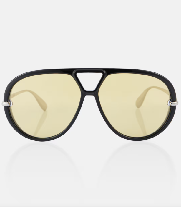 6 beach essentials που θα ορίσουν τις stylish εμφανίσεις στην παραλία-3
