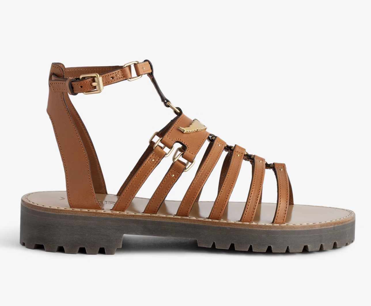 Μάξι boho φορέματα και φλατ σανδάλια: 6 καλοκαιρινοί συνδυασμοί για άνεση και τέλειο στυλ-9