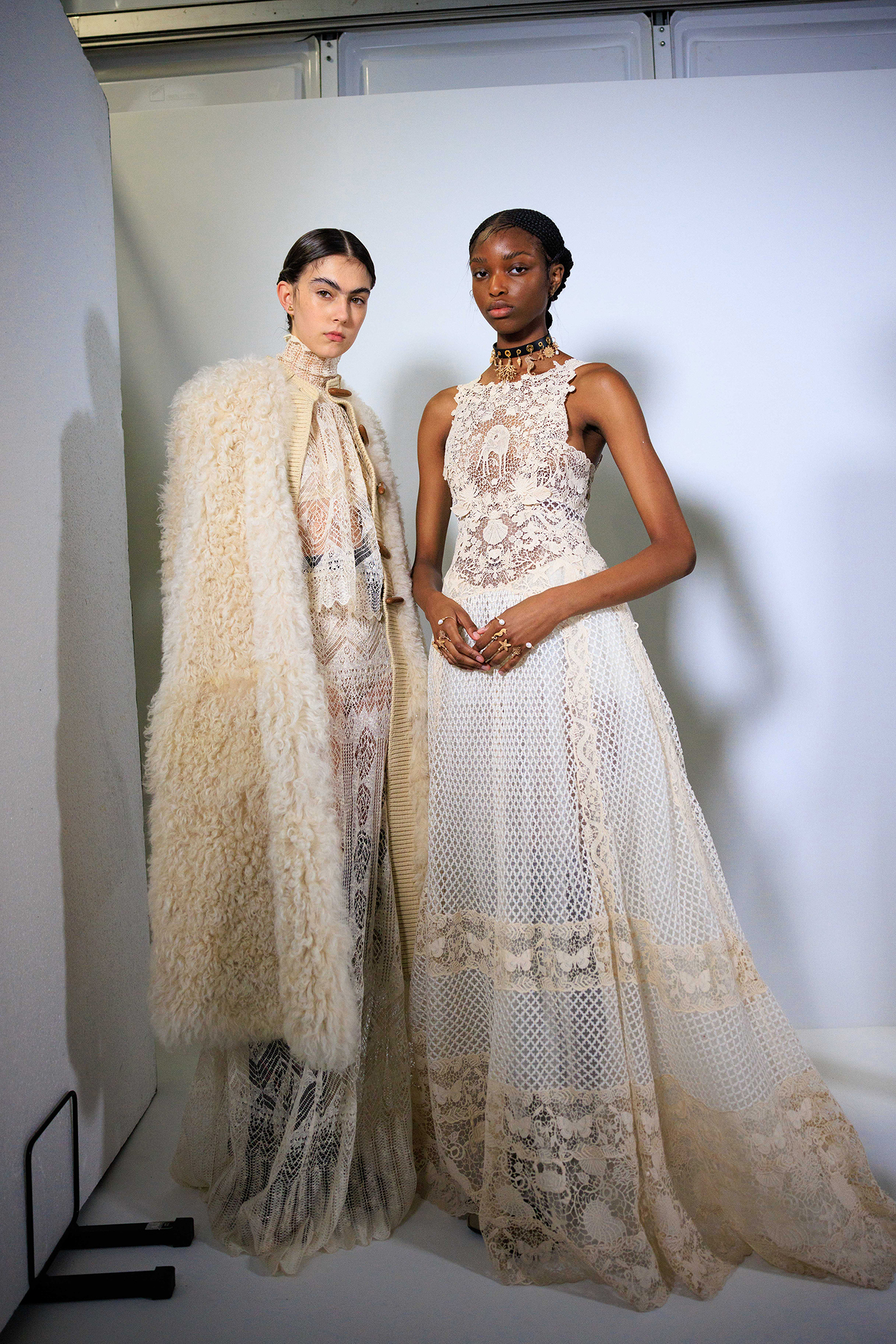 Η Dior Cruise 2025 collection επανεφευρίσκει iconic Dior κομμάτια-12