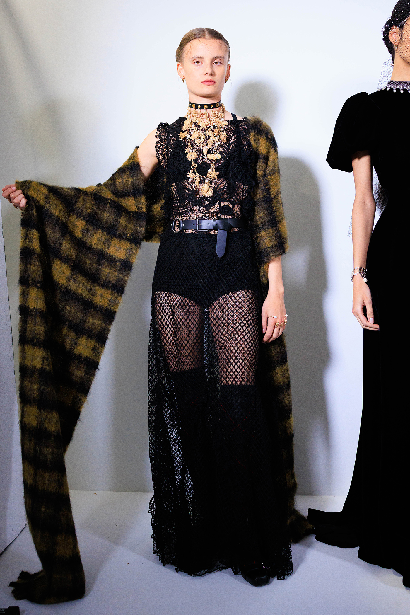 Η Dior Cruise 2025 collection επανεφευρίσκει iconic Dior κομμάτια-2