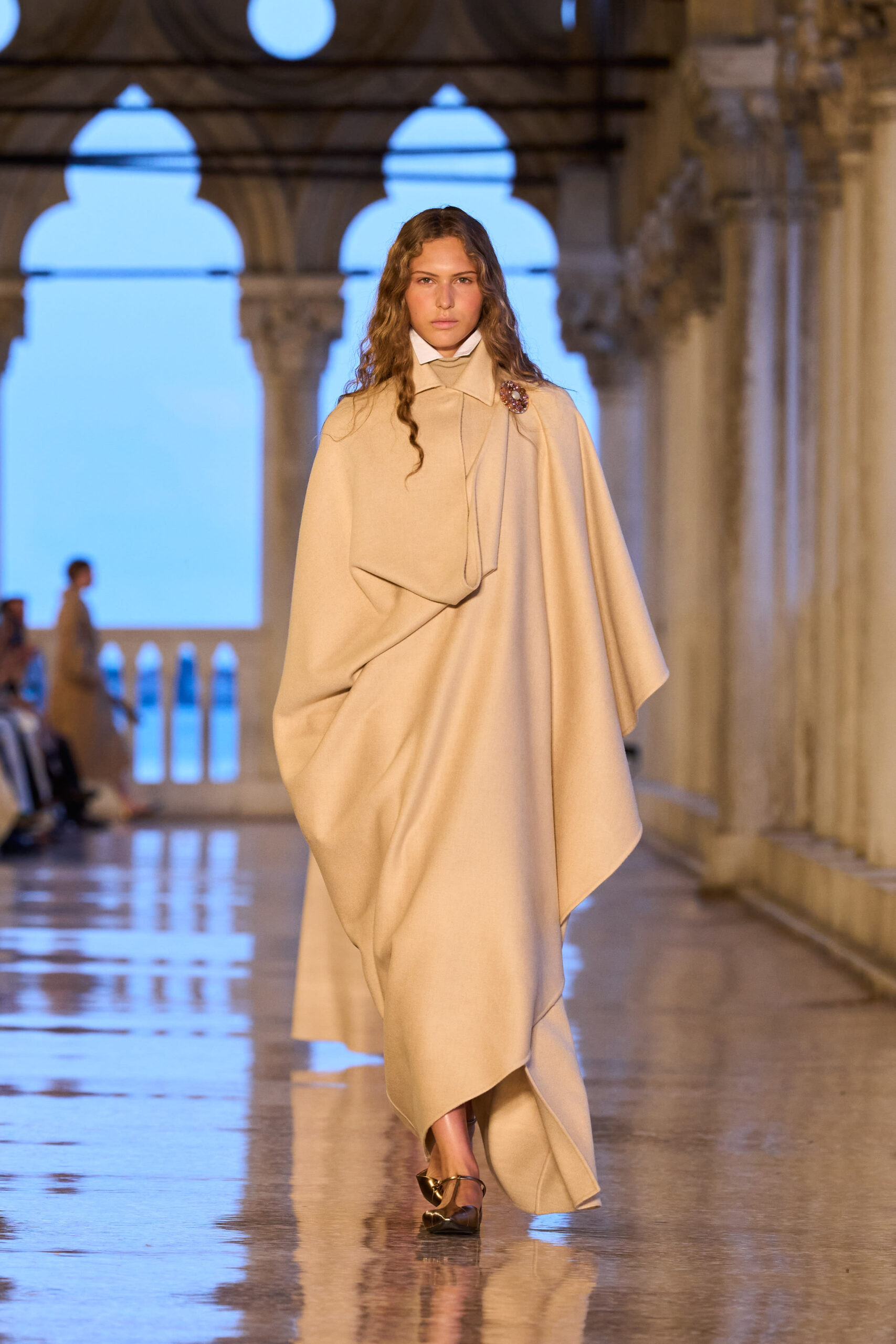 Η Max Mara Resort 2025 ακολουθεί τα βήματα του Marco Polo στη Βενετία-2