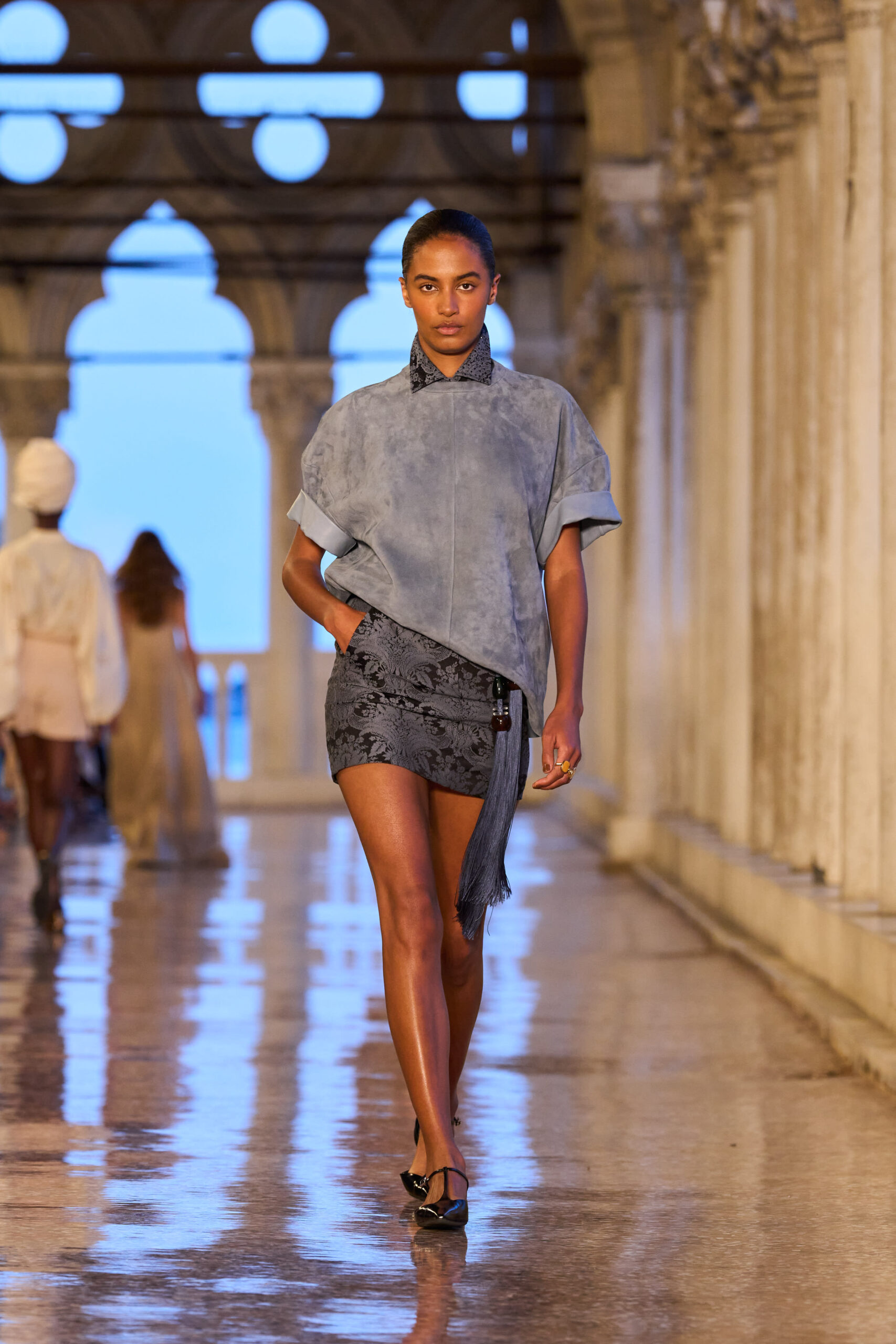 Η Max Mara Resort 2025 ακολουθεί τα βήματα του Marco Polo στη Βενετία-13