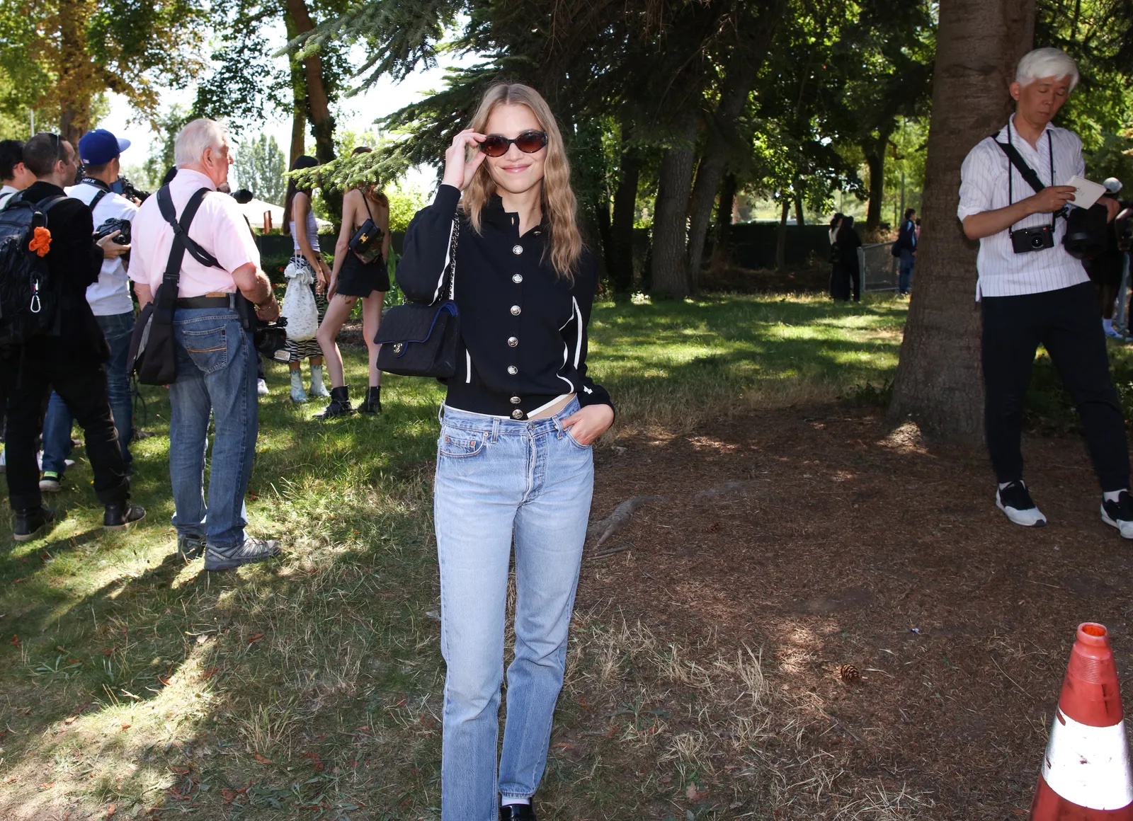Chanel: Tα καλύτερα street style look με την υπογραφή της Virginie Viard-6