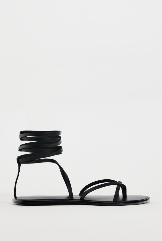 Grecian Chic: Τα αρχαιοελληνικά σανδάλια είναι πάντα τη μόδα-6