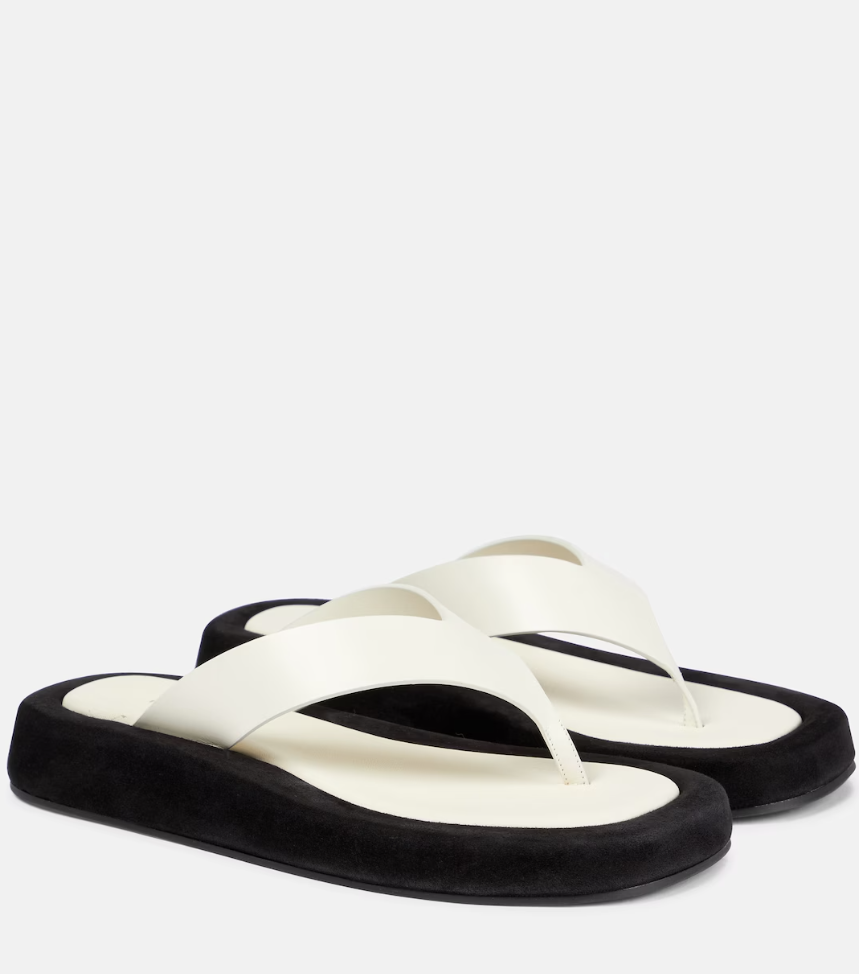 Από το γραφείο στις διακοπές: Τα 7 φλατ shoes για το καλοκαίρι-1