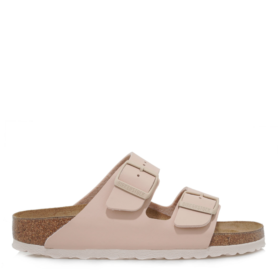Από το γραφείο στις διακοπές: Τα 7 φλατ shoes για το καλοκαίρι-5