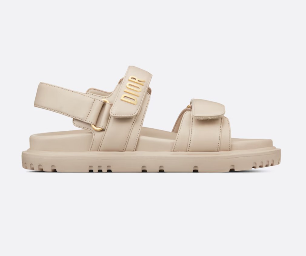 Track sandals: Τα άνετα πέδιλα που θα γίνουν μέρος κάθε εμφάνισης αυτό το καλοκαίρι-4