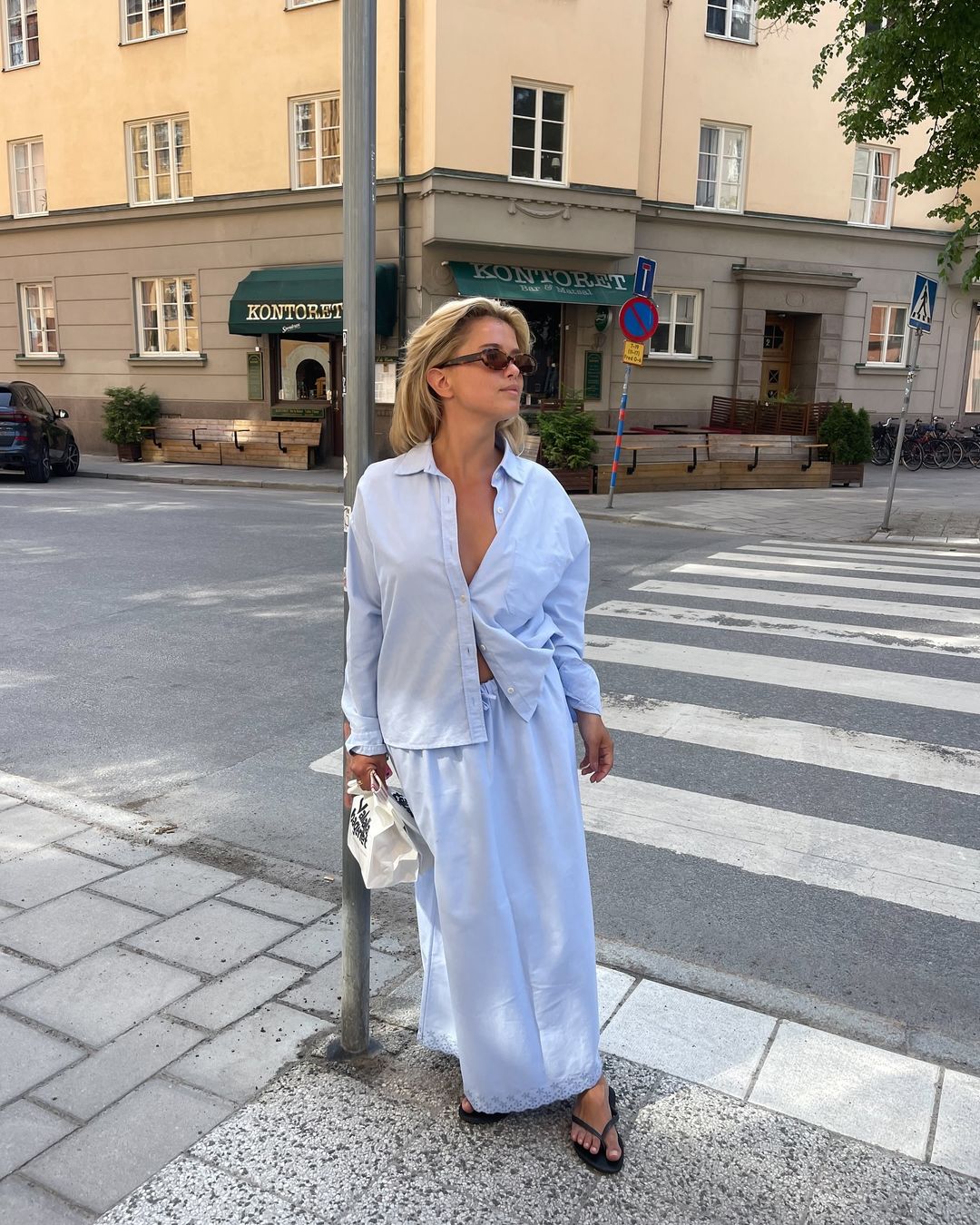 Summer in the City: 8 καλοκαιρινές εμφανίσεις για να αντιμετωπίσετε τις πιο υψηλές θερμοκρασίες με στυλ-4