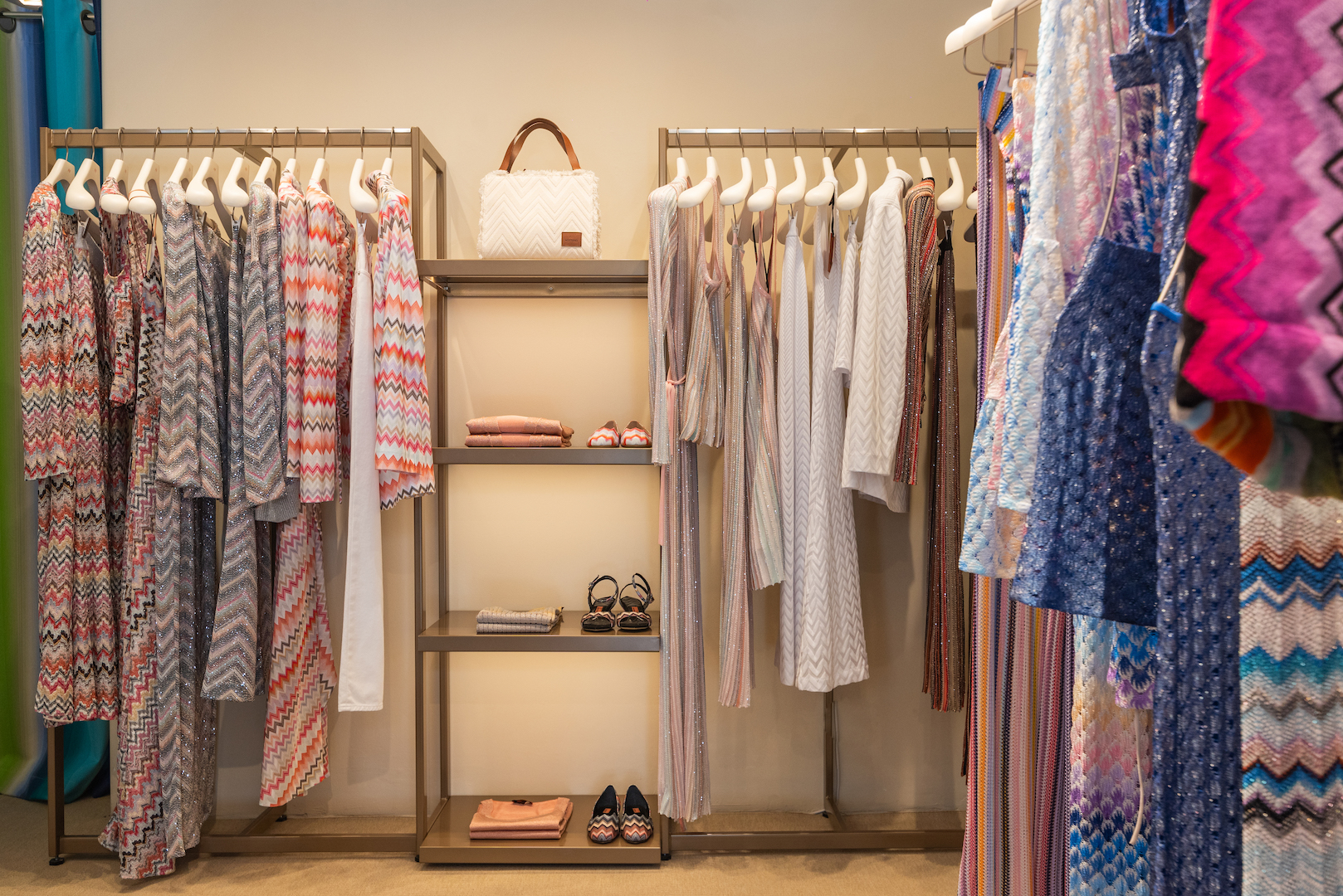 The Missoni Experience: O οίκος Missoni ταξιδεύει στη Μύκονο για το opening της νέας boutique-1
