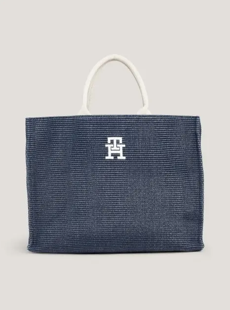 Από την basket bag, στην tote: Αυτές είναι οι 10 ψάθινες τσάντες του καλοκαιριού-9