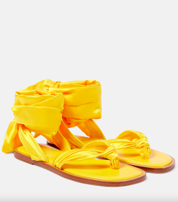 7 buy now or regret later αγορές για τον Ιούλιο-5