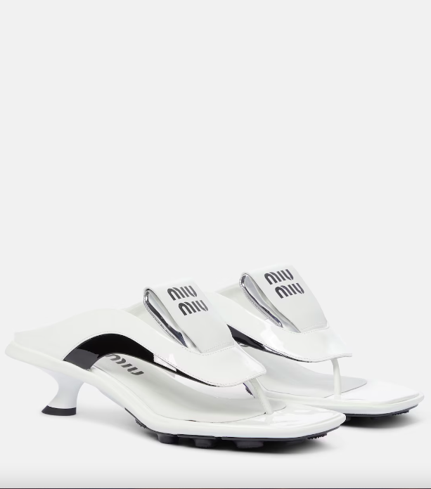 Αντιο flip flops, αυτά είναι τα chic σανδάλια που θα φορέσουμε non stop το καλοκαίρι-4