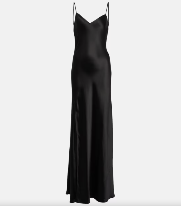 Slip dress over shirt: 5 φορέματα και τοπ για τον συνδυασμό της σεζόν-7