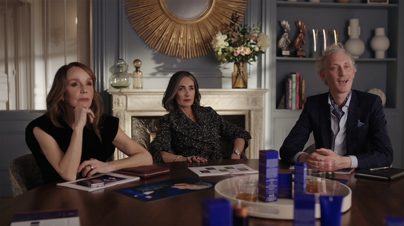 Ο οίκος Augustinus Bader στην τέταρτη σεζόν της σειράς Emily in Paris-2