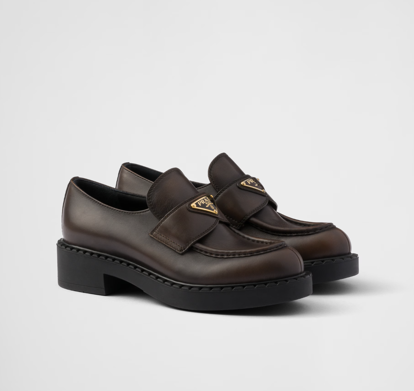 Loafers και τζιν: 6 κομψές και cool ιδέες για το φθινόπωρο-10