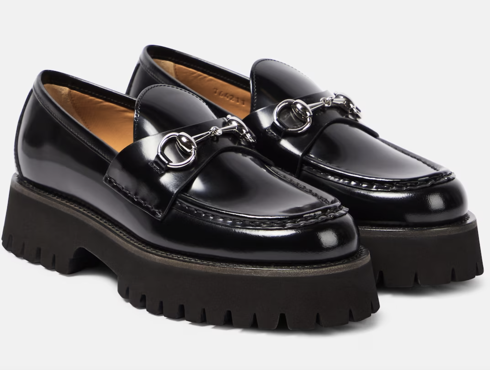 Loafers και τζιν: 6 κομψές και cool ιδέες για το φθινόπωρο-19