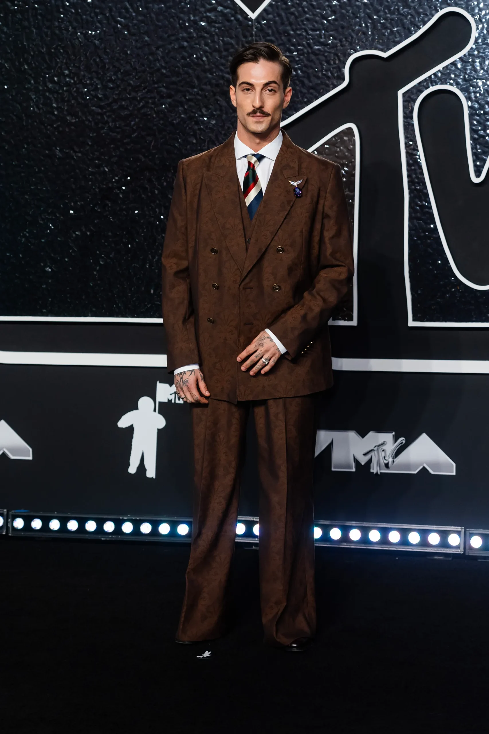 MTV VMAs 2024: Οι πιο extravagant εμφανίσεις στο κόκκινο χαλί-5