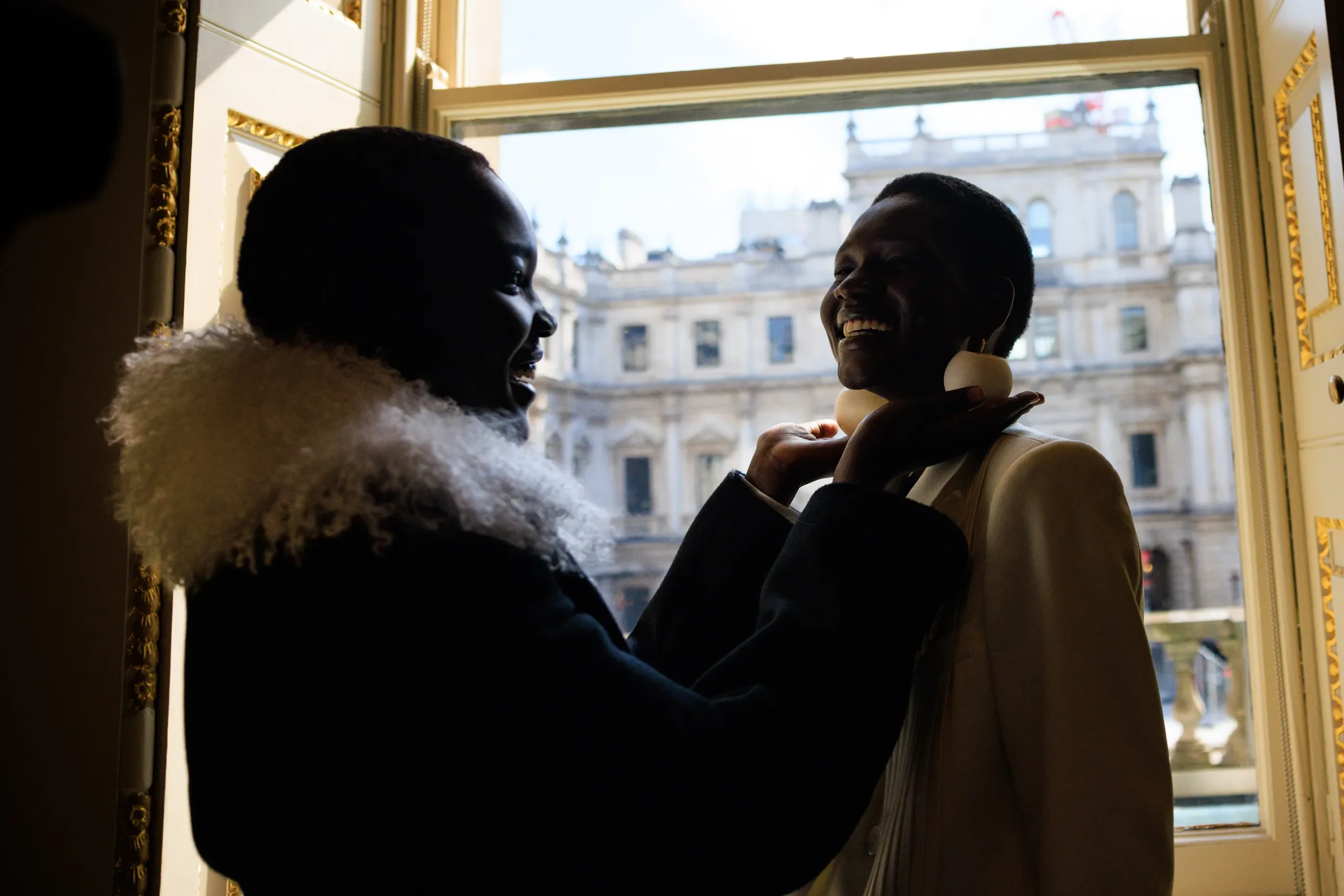 Εβδομάδα Μόδας Λονδίνου SS25:Οι κορυφαίες backstage στιγμές-55