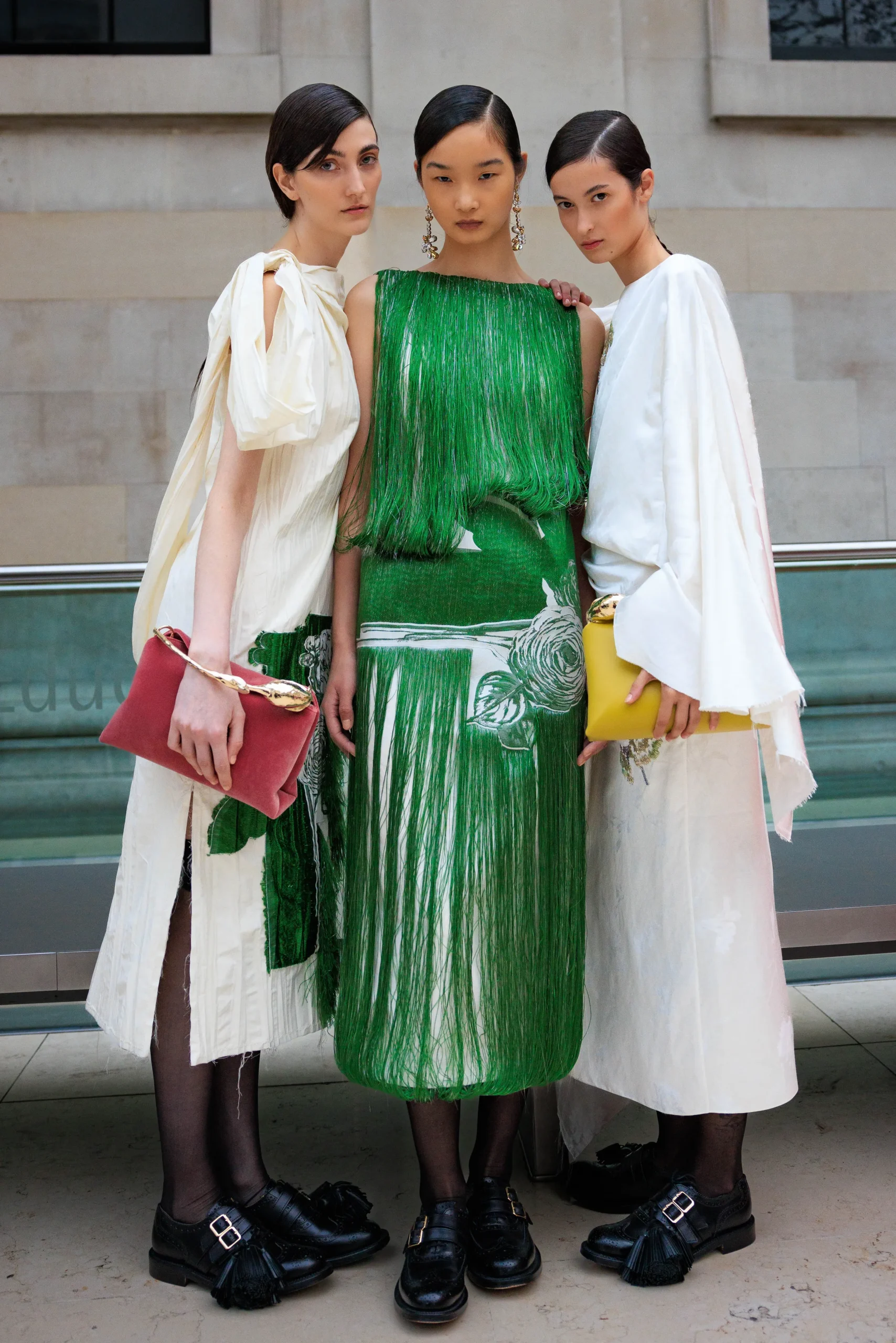 Εβδομάδα Μόδας Λονδίνου SS25:Οι κορυφαίες backstage στιγμές-5