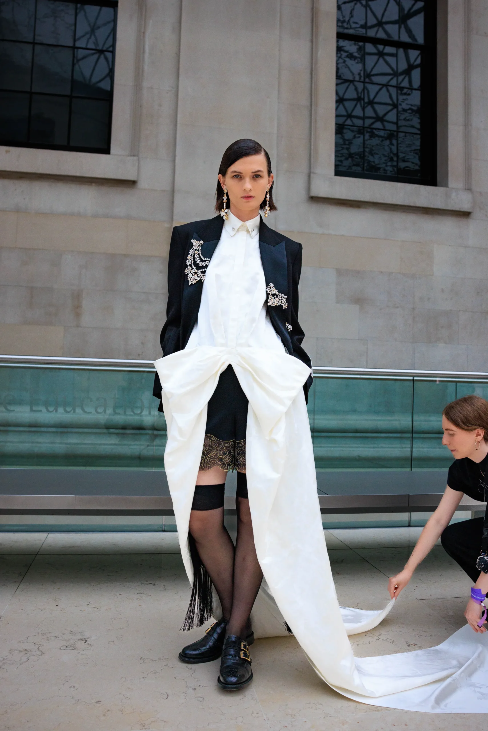 Εβδομάδα Μόδας Λονδίνου SS25:Οι κορυφαίες backstage στιγμές-7