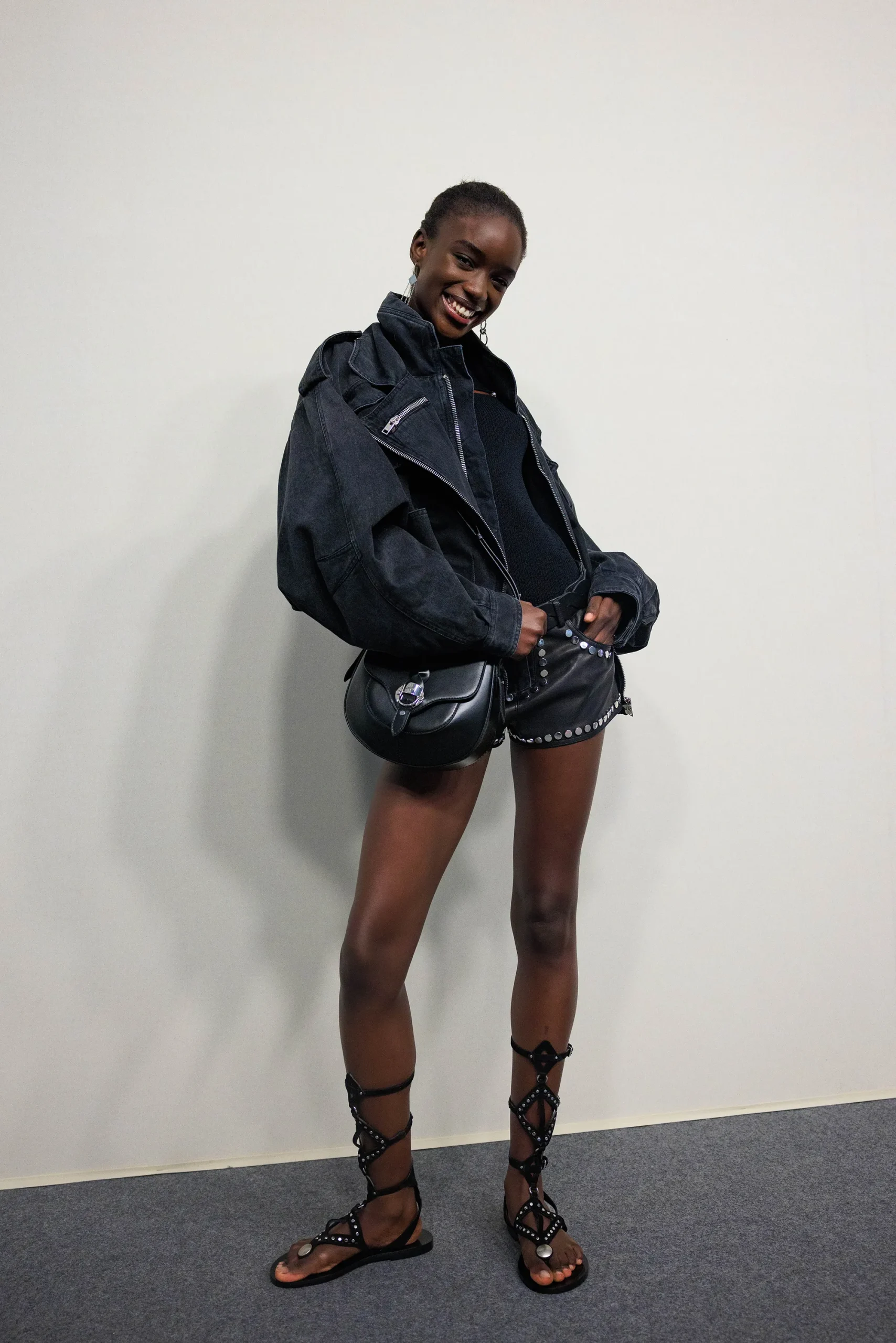 Εβδομάδα Μόδας Παρισιού SS25: Οι κορυφαίες backstage στιγμές-2