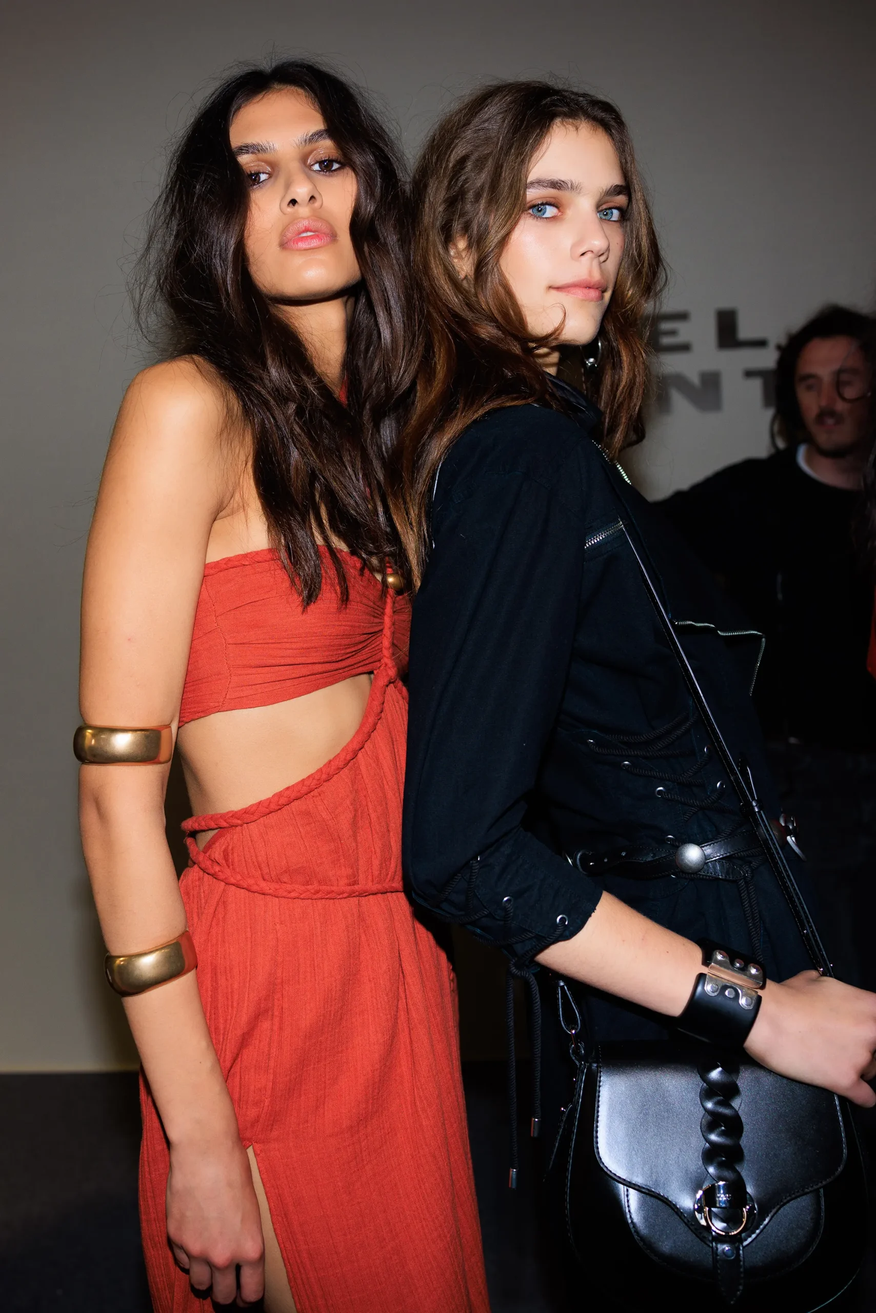 Εβδομάδα Μόδας Παρισιού SS25: Οι κορυφαίες backstage στιγμές-5