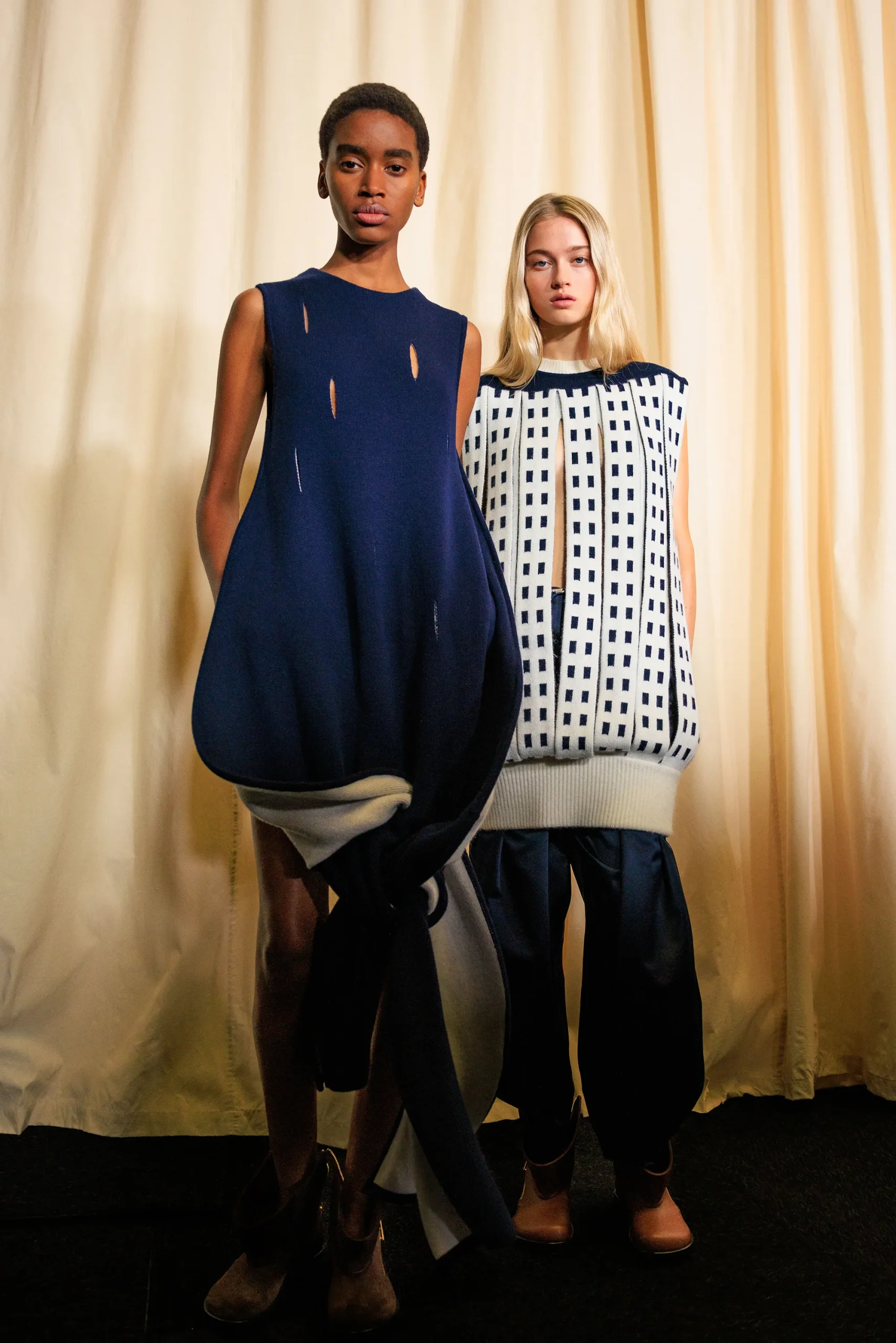 Εβδομάδα Μόδας Λονδίνου SS25:Οι κορυφαίες backstage στιγμές-20