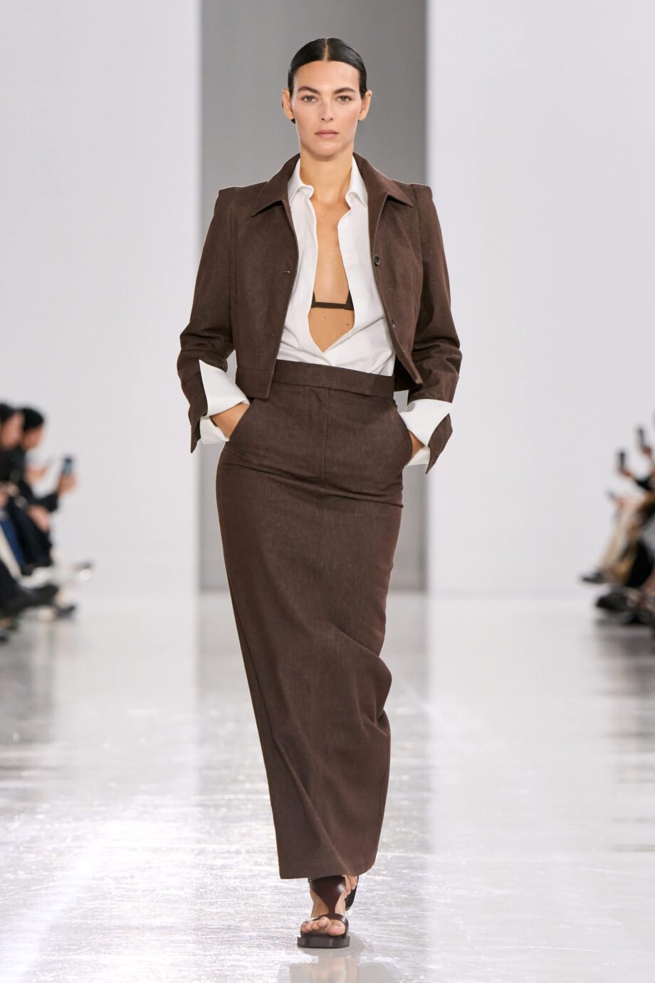 εβδομάδα-μόδας-μιλάνου-η-max-mara-spring-2025-collection-είναι-ο-331641