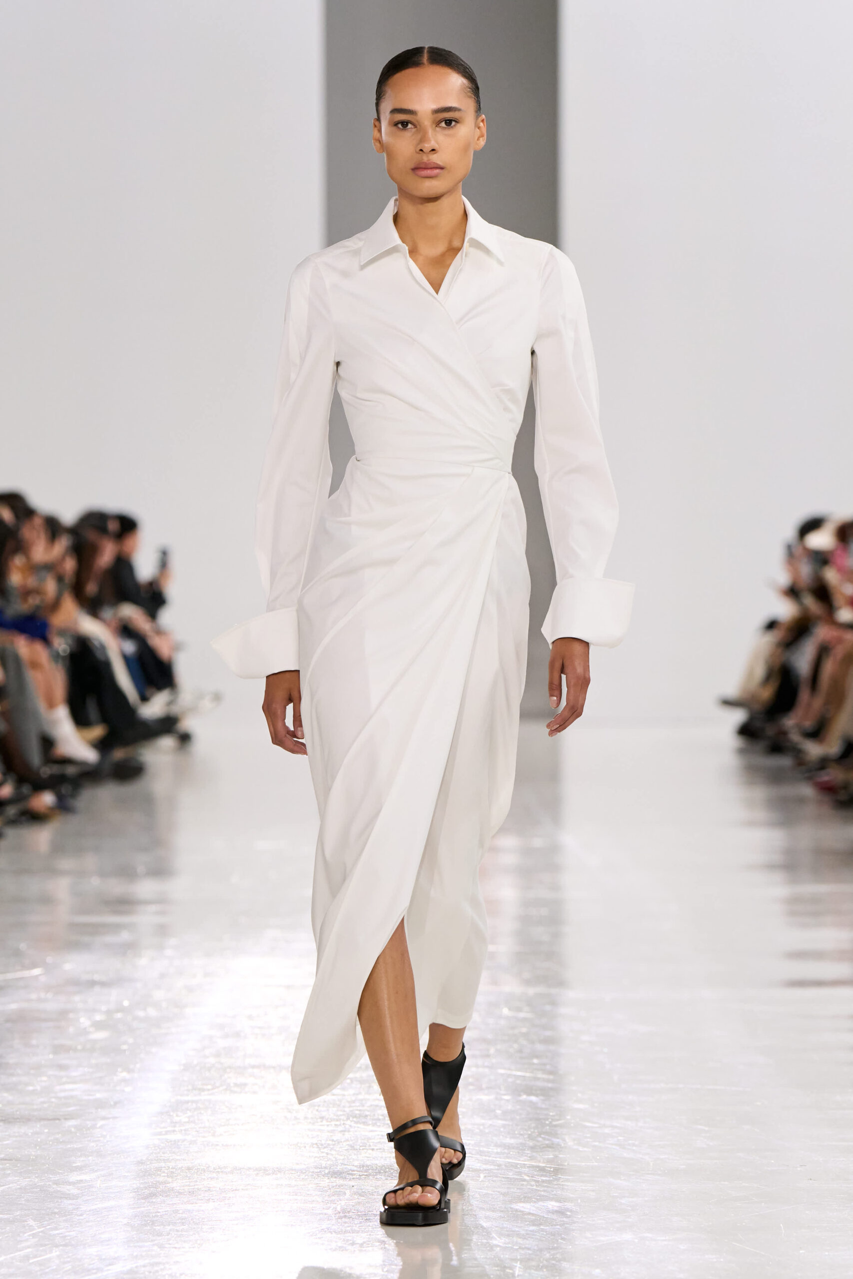 Εβδομάδα Μόδας Μιλάνου: Η Max Mara Spring 2025 collection είναι ο ορισμός της σύγχρονης γκαρνταρόμπας-15