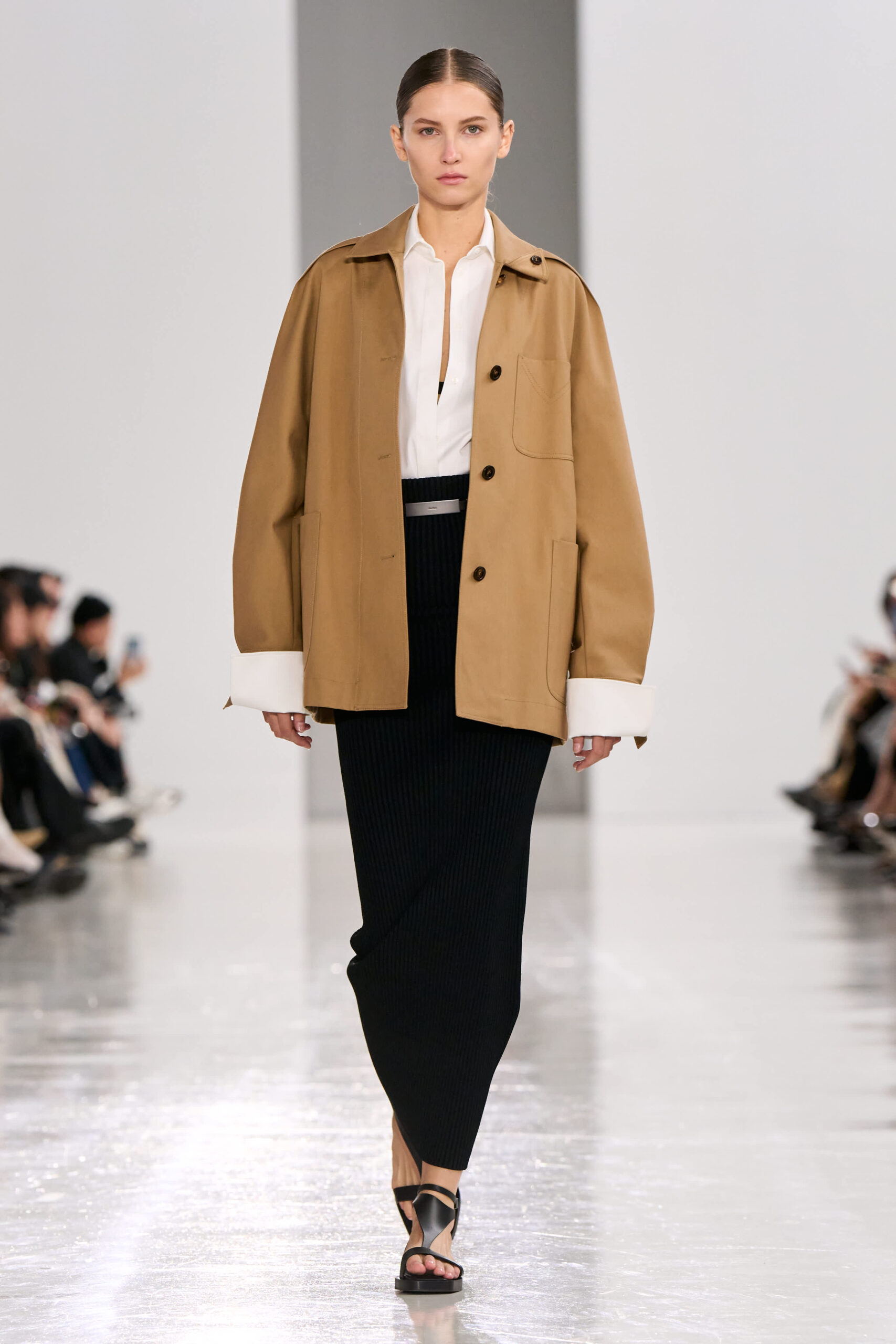 Εβδομάδα Μόδας Μιλάνου: Η Max Mara Spring 2025 collection είναι ο ορισμός της σύγχρονης γκαρνταρόμπας-6