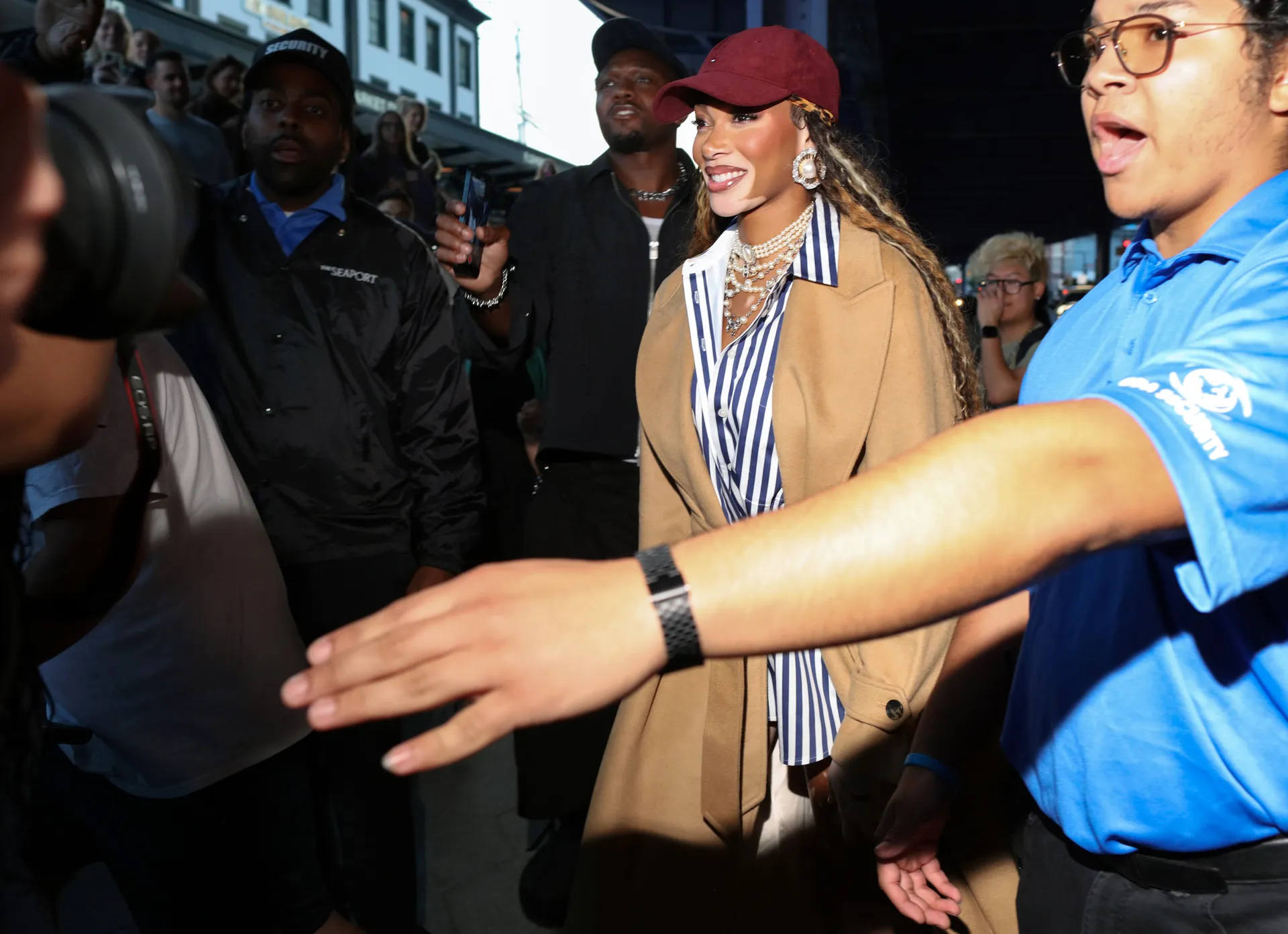 Εβδομάδα Μόδας Νέας Υόρκης: Τα πιο cool street style moments μέσα από το φακό της Vogue-9