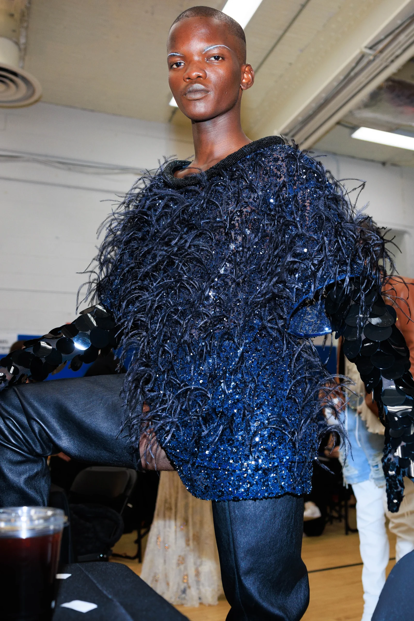 Εβδομάδα Μόδας Νέας Υόρκης SS25: Οι κορυφαίες backstage στιγμές-47