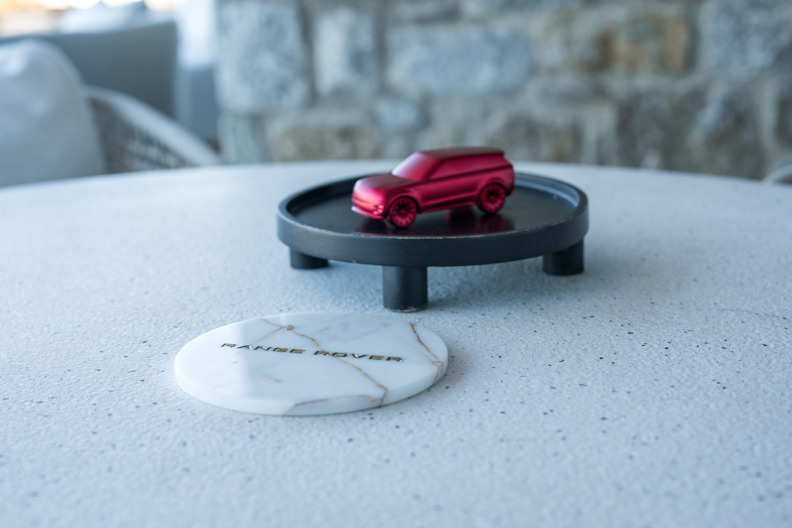 Στη Μύκονο με bespoke Range Rover-6