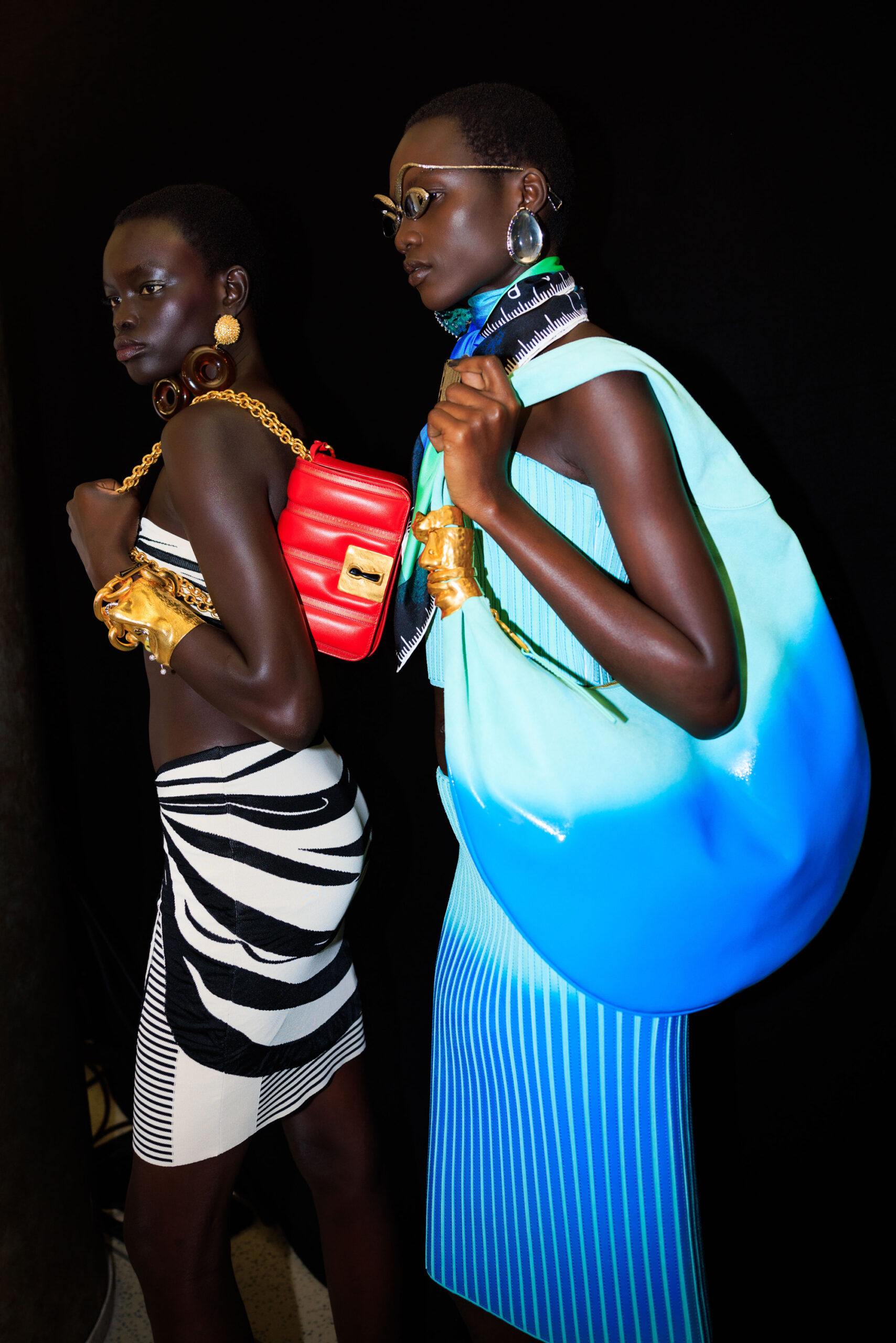 Schiaparelli SS25: Μία συλλογή για τις γυναίκες που αγαπούν τα elevated basics-9