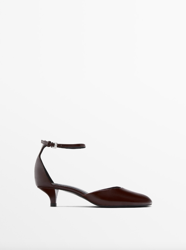 Τα πιο cool fashion girls φορούν kitten heels-3