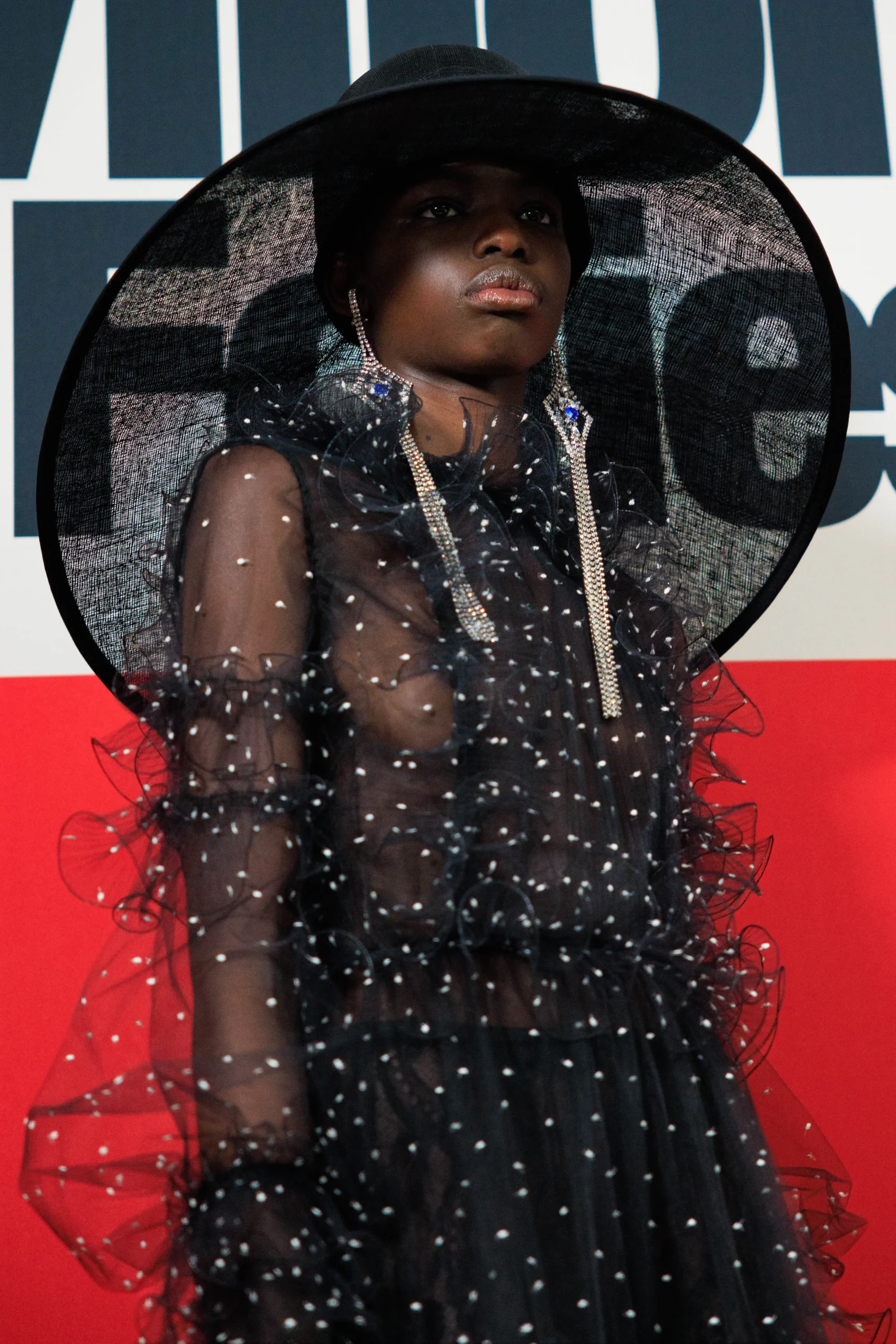 Εβδομάδα Μόδας Παρισιού SS25: Οι κορυφαίες backstage στιγμές-14