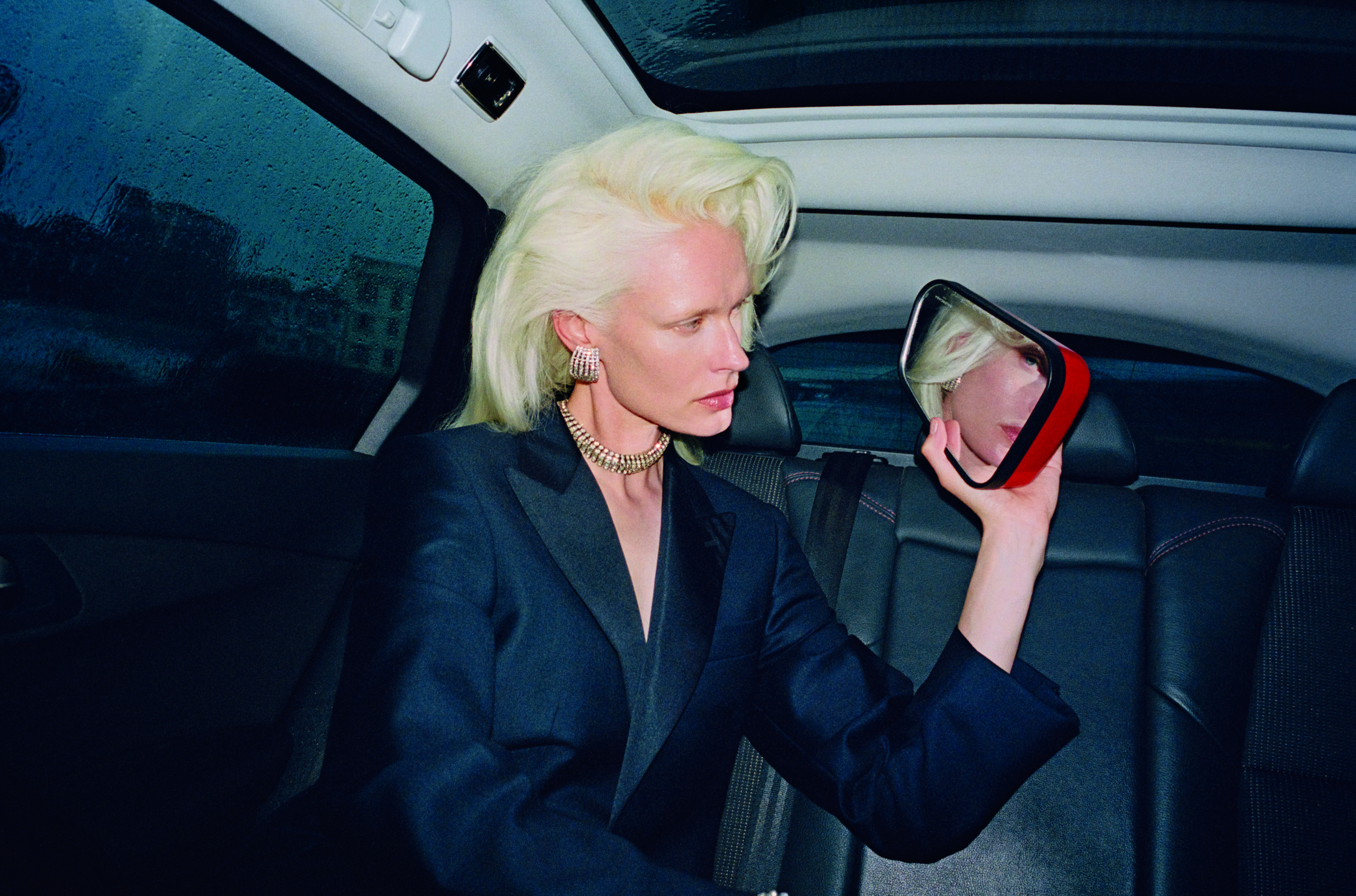 H Julie Pelipas ίδρυσε ένα fashion brand αφιερωμένο σε όλες τις γυναίκες που ανταποκρίνονται καθημερινά σε πολλούς ρόλους-2