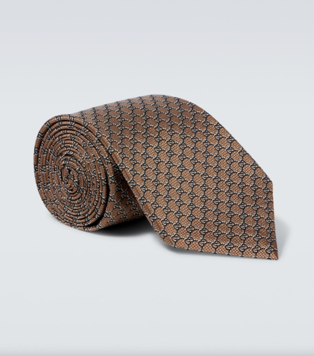 To office look του χειμώνα εμπνέεται από το corporate στιλ των 80s-9