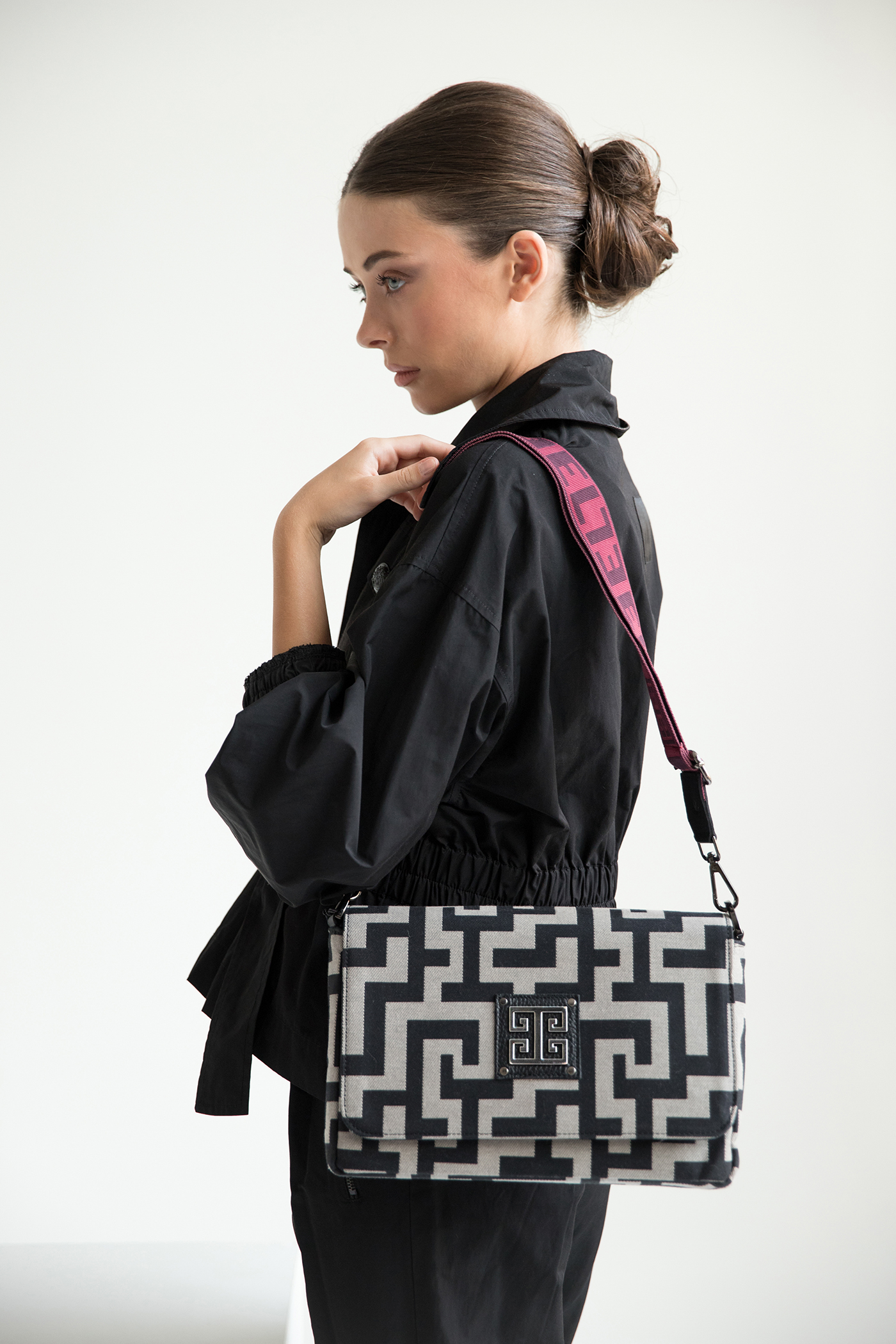 Η EL Bags δημιουργεί τις πιο glamorous και κομψές τσάντες του χειμώνα-5
