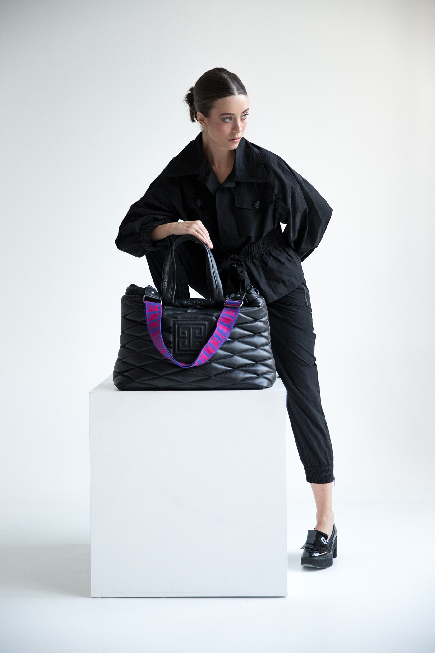 Η EL Bags δημιουργεί τις πιο glamorous και κομψές τσάντες του χειμώνα-3