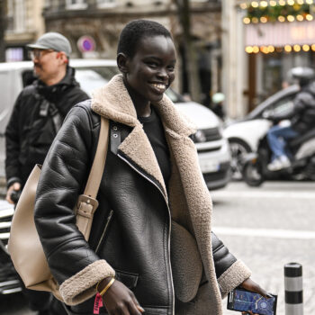 shearling-coat-το-πιο-cosy-πανωφόρι-του-χειμώνα-για-να-338877