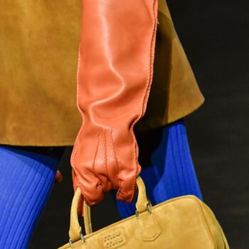 bowling-bag-h-it-bag-των-00s-επιστρέφει-ανανεωμένη-339016